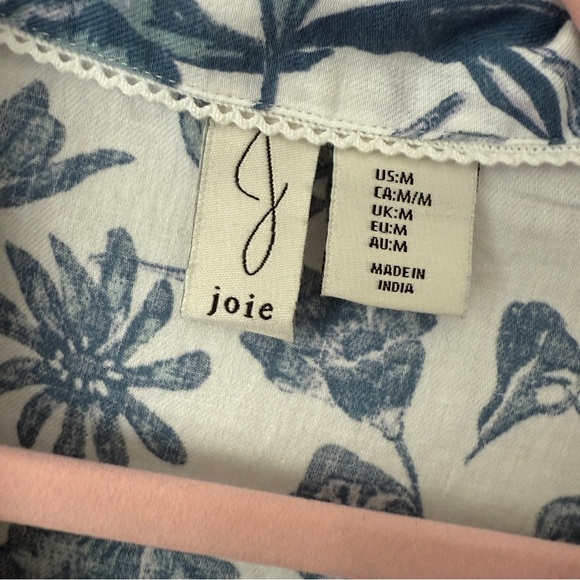 Joie Navy and White Floral Blouse - Picture 7 of 8